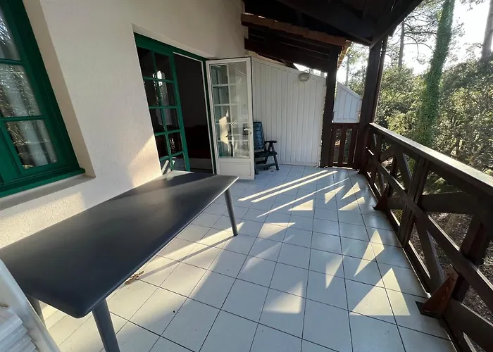 Appartement 3 Pieces 4-6 Personnes, A Moliets Et Maa, Proche Golf, Grand Balcon Et Piscine